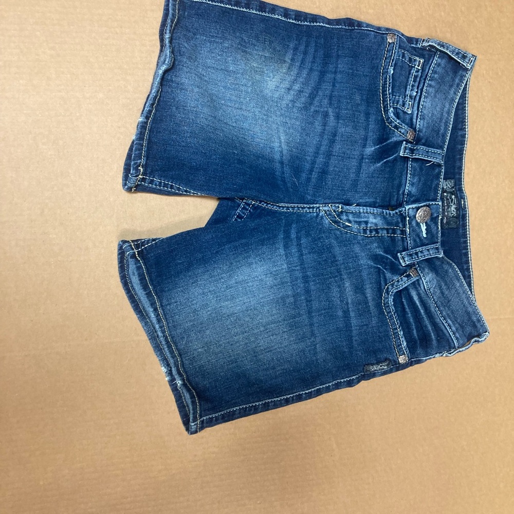 Silver Jeans Women's Blue Jean Shorts Suki Size 28